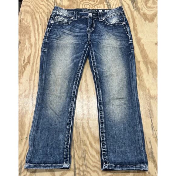 Miss Me Jeans Capris Crop Women’s Size 26 Mid Rise Embellished Medium Wash Denim - Picture 4 of 14